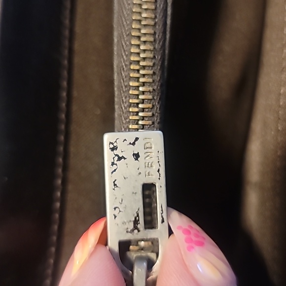 💕VINTAGE FENDI ZUCCA WALLET💕 - Picture 16 of 17